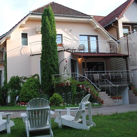 Flora Luxury House Hotel Sighisoara Exterior photo