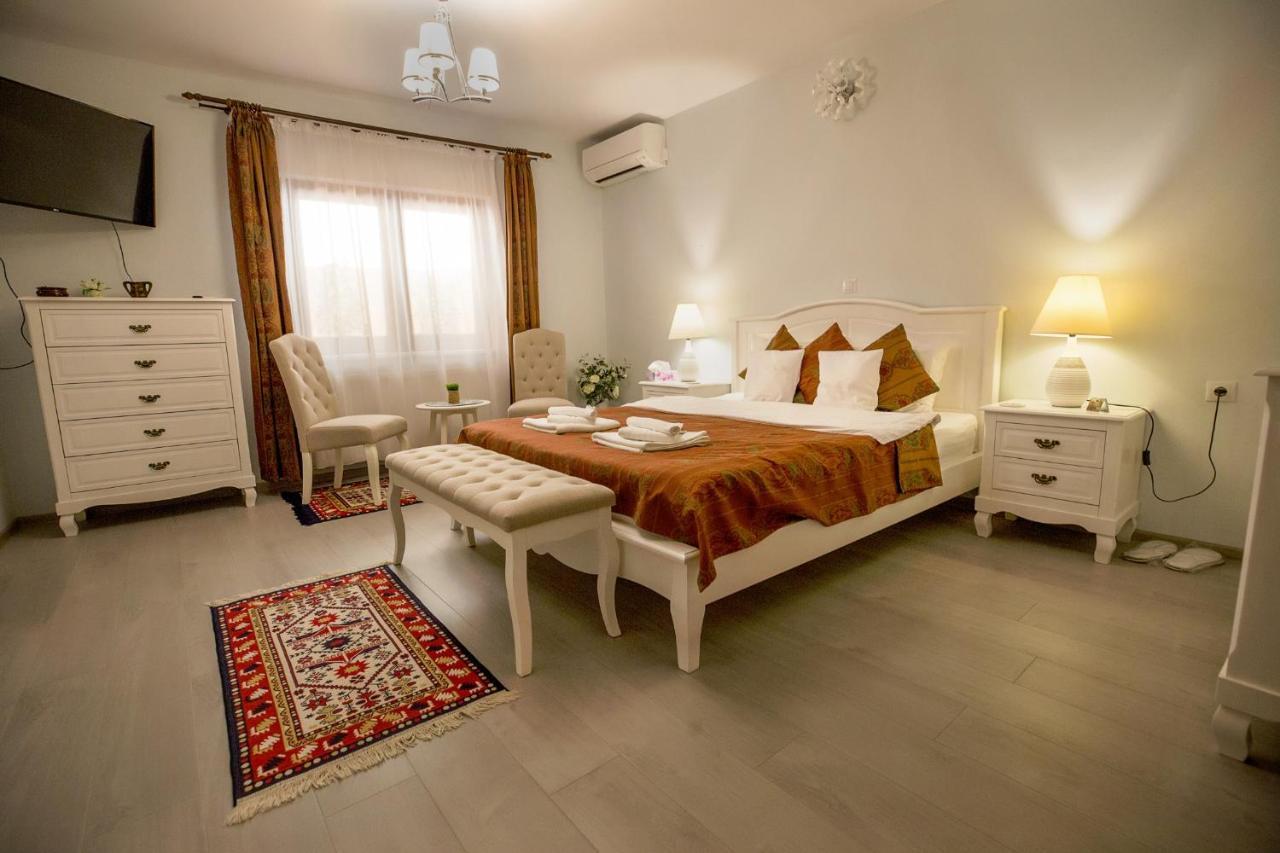 Flora Luxury House Hotel Sighisoara Exterior photo